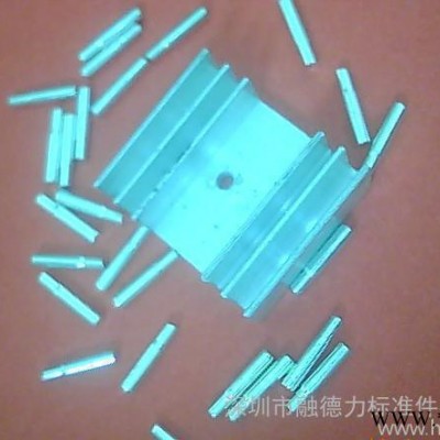 鋁型材散熱片插針