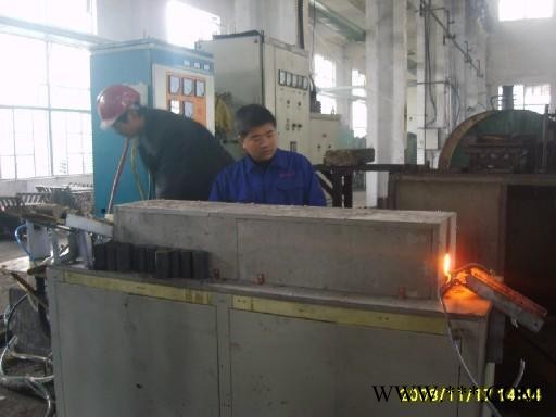 超鋒電氣160kw佳木斯超音頻標(biāo)準(zhǔn)件熱鐓設(shè)備高頻熱處理設(shè)備超鋒